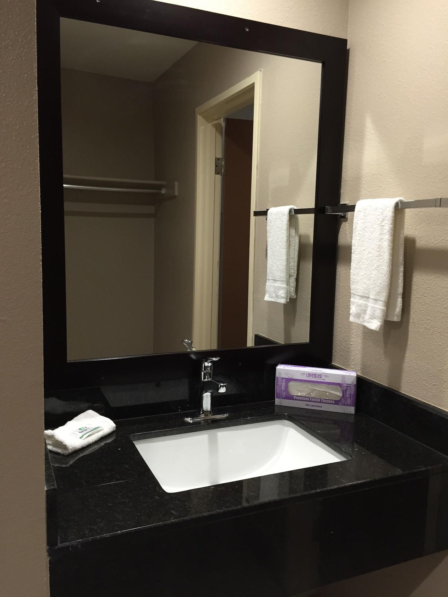 Super 8 By Wyndham National City Chula Vista Экстерьер фото